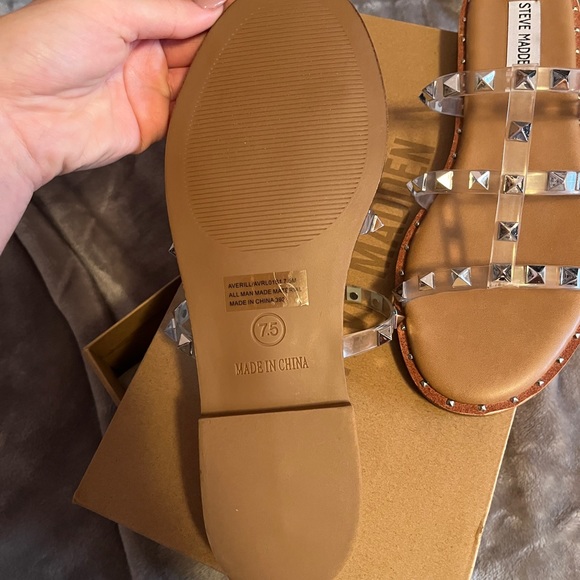 Steve Madden Clear Averill Sandal - Picture 3 of 5